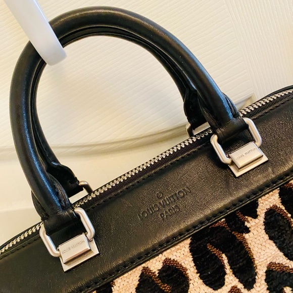 EUC Louis Vuitton Limited Edition Stephen Sprouse Leopard Chenille Baby Bag - Picture 13 of 17